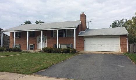 2nd image of 341 E Loudoun Valley Dr