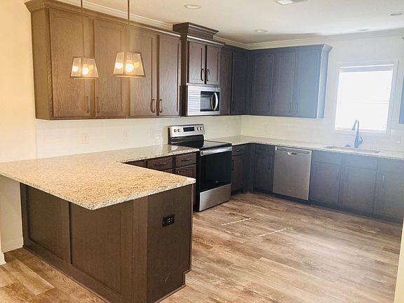 4th image of 701 Caswick Ct NW #701