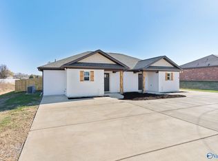 113 Bobo Rd, Hazel Green, AL 35750