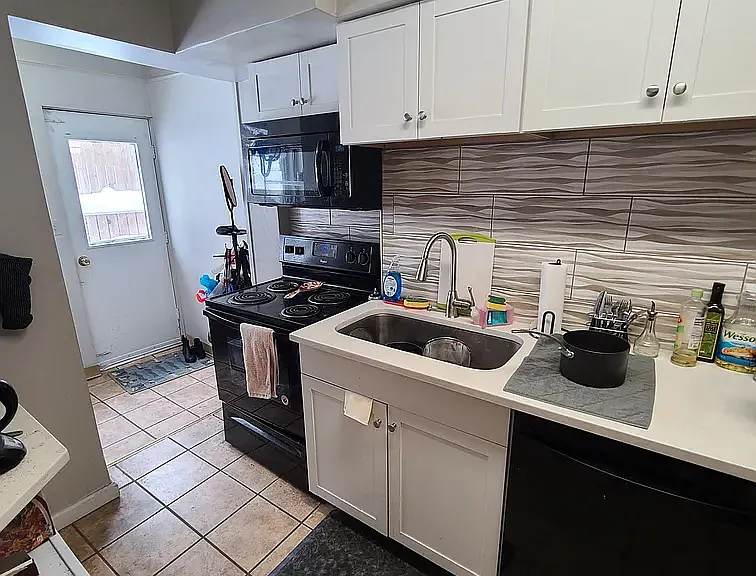 5606 Fair Oaks St — Photo 10
