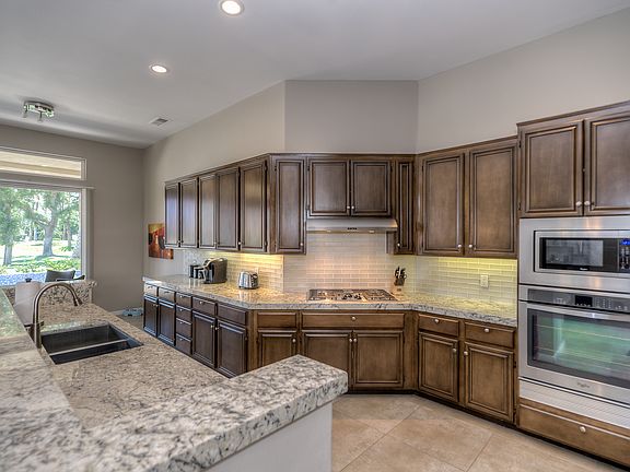 5th image of 50445 Spyglass Hill Dr
