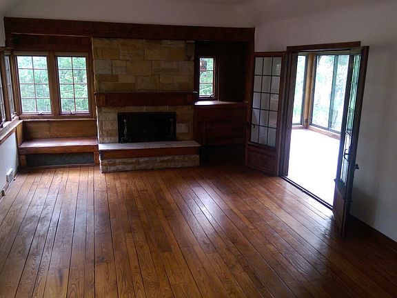 4th image of 8358 Lucerne Dr