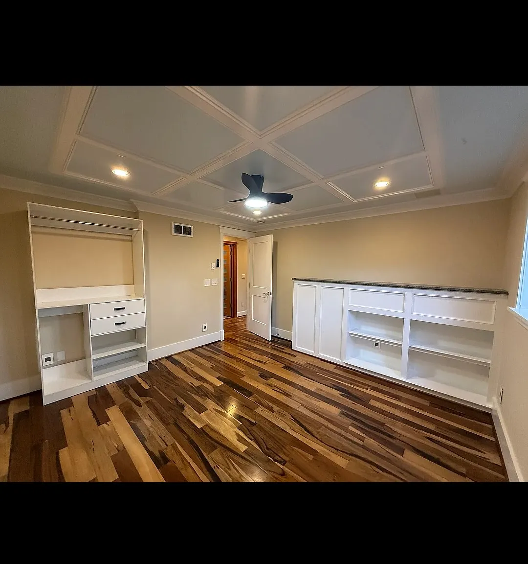 2 bed, 770 sqft, $2,400 — Photo 4