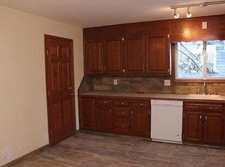 185 Governor Ter, Rochester, NY 14609