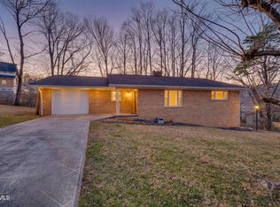 124 Echo Ridge Rd, Erwin, TN 37650