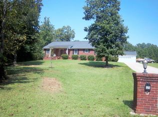 325 Stone Creek Dr, Paris, TN 38242