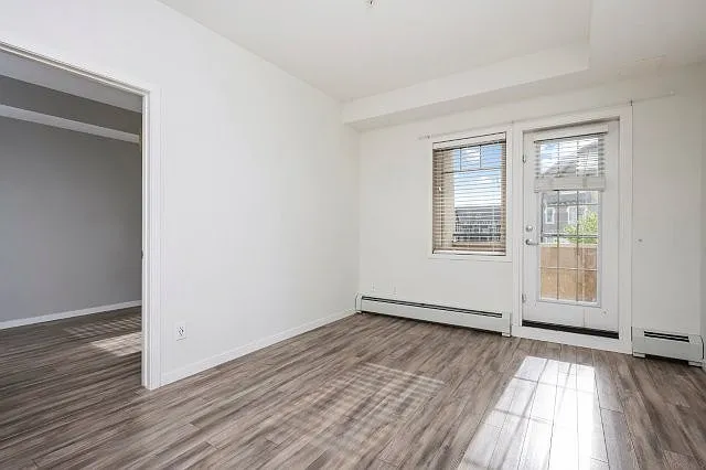 10 E Mahogany Mews SE #203 — Photo 22
