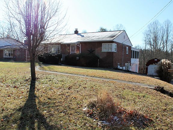 2nd image of 1017 Jones Ave