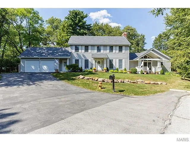 9227 Ladue Hills Dr photo 1
