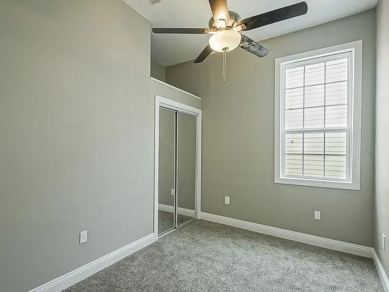 2754L Saint Ann St — Photo 5