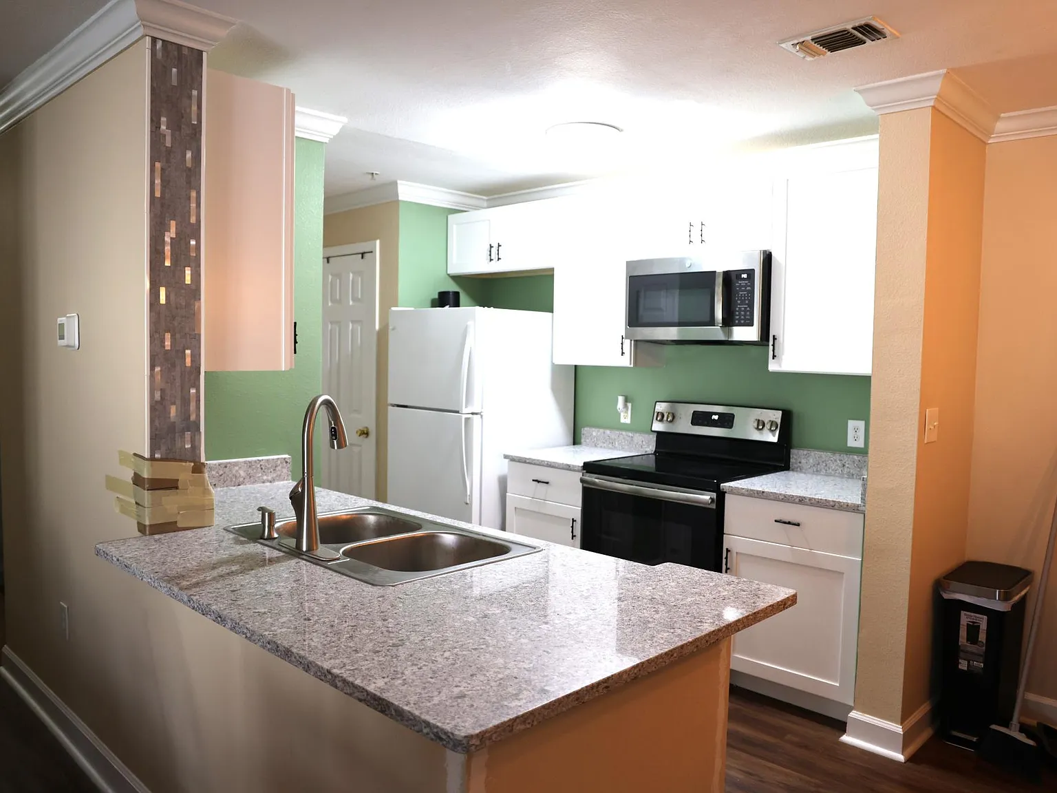 1 bed, 1205 sqft, $950 — Photo 3