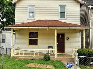 565 Broad St, Washington, PA 15301