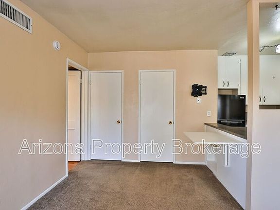 5th image of 216 N Macdonald APT 3