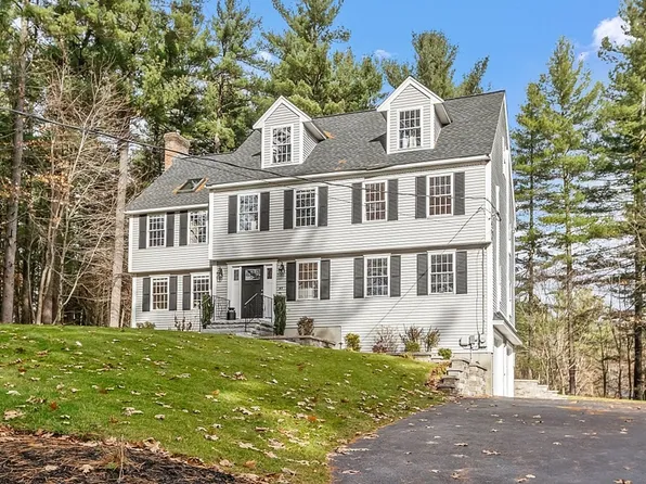43 Hartwell Ave, Littleton, MA 01460