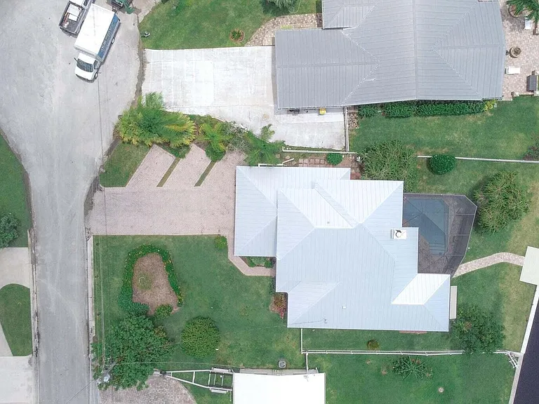 1694 SW Boatswain Pl — Photo 34