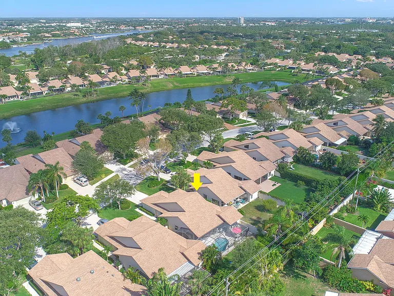 211 E River Park Dr — Photo 11