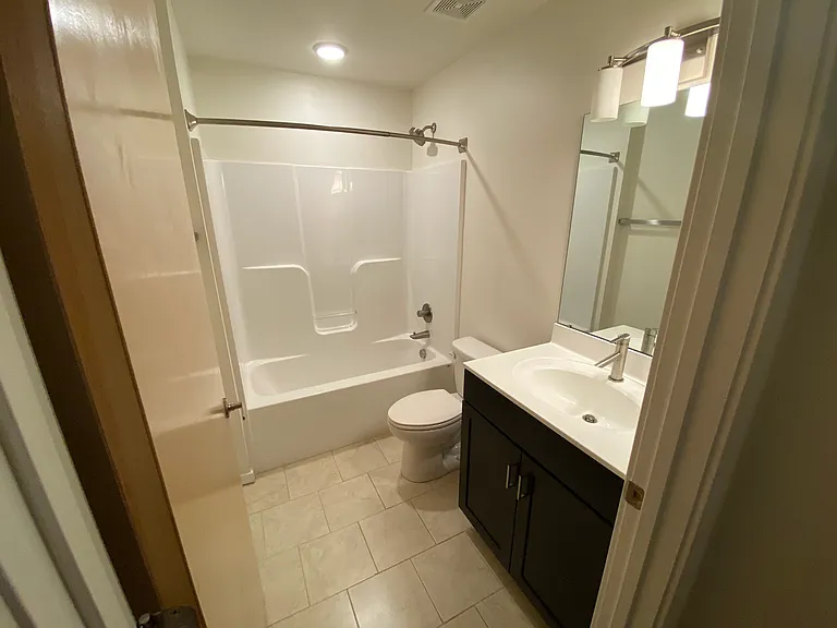 3 W 14th St #208 — Photo 6