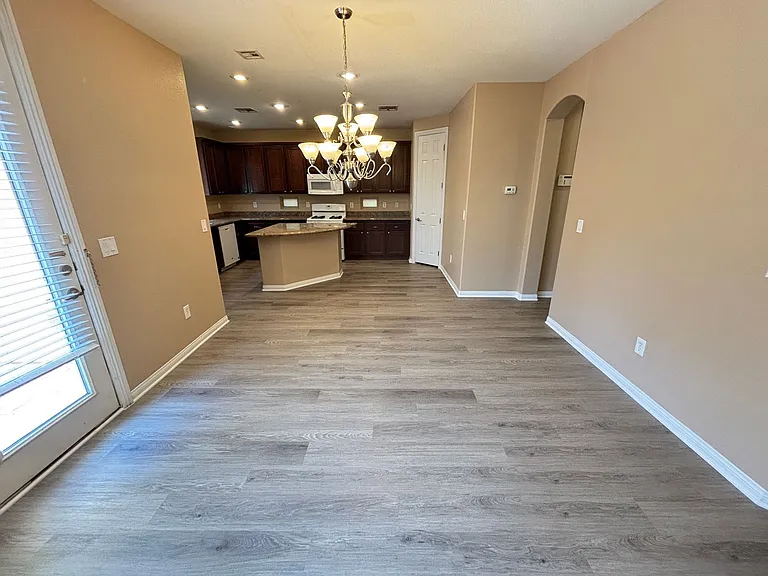 10741 Cather Ave — Photo 5