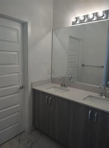 640 Pioneer Way — Photo 14