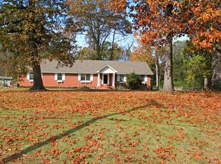 2401 Jackson Ave N, Russellville, AL 35653