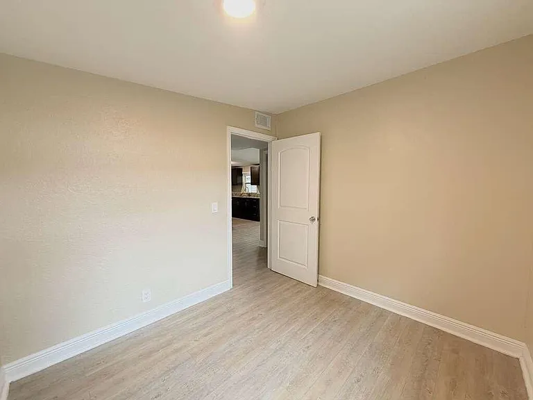 3640 Gull Rd — Photo 27