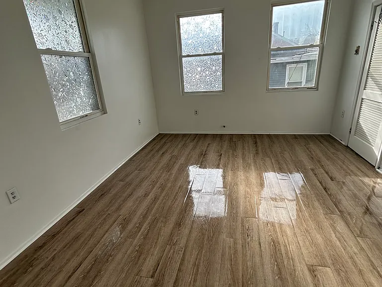 131 Carlisle St #R4 — Photo 7