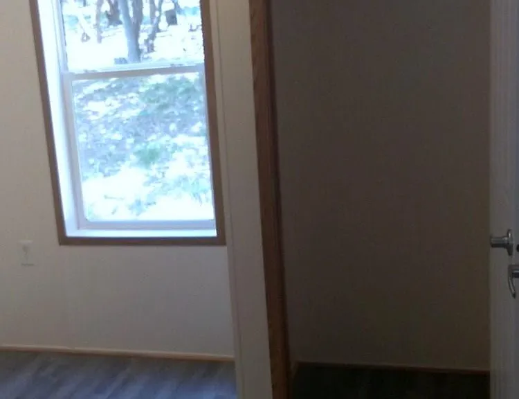 385 Duck Mt — Photo 10