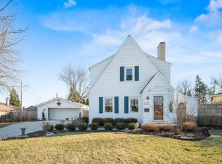 805 W Stonemill Ave, Addison, IL 60101