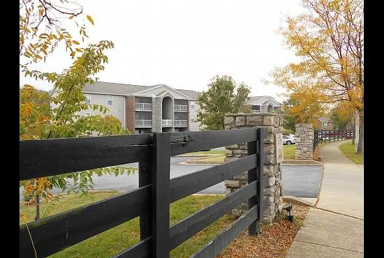 Forest Creek Apartments — Photo 12