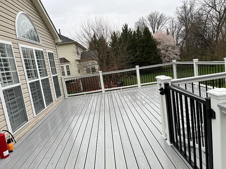 402 Sawgrass Dr — Photo 21