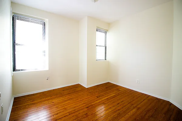 Rented by Winzone Realty Inc | media 1