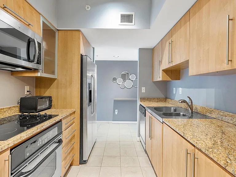 610 W Las Olas Blvd #1814N — Photo 9
