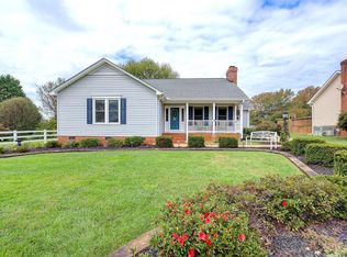 3 Fairview Road Ext, Greer, SC 29651