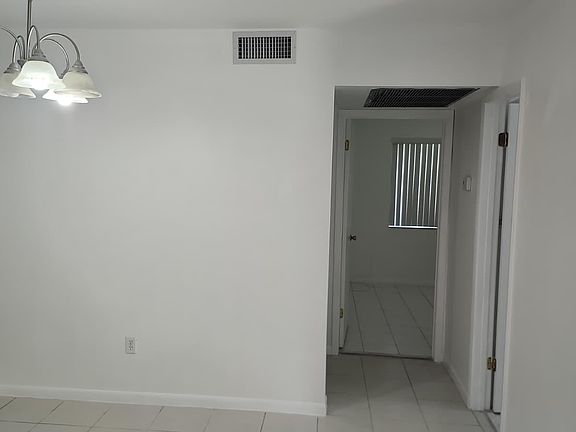 3rd image of 14867 SW 104th St