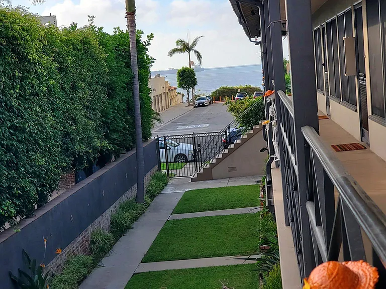 1753 E Ocean Blvd #7 — Photo 3