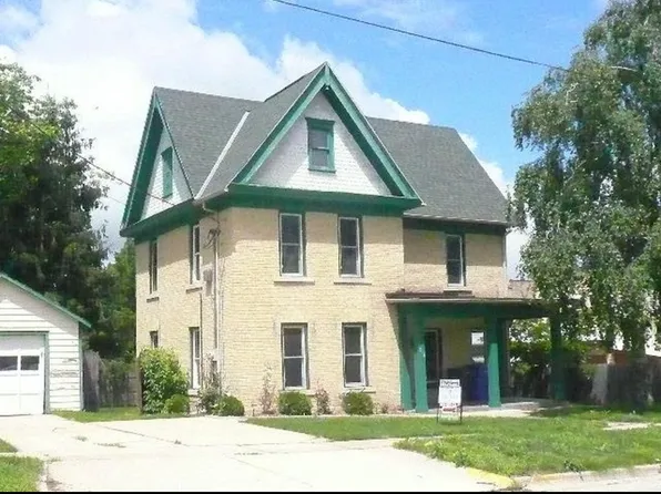 206 O'Connell St, Watertown, WI 53094