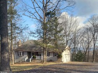 923 Horse Ridge Rd, Riverton, WV 26814