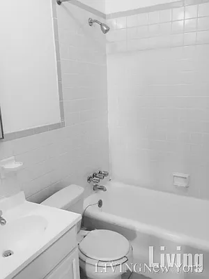 Rented by Living New York | media 25