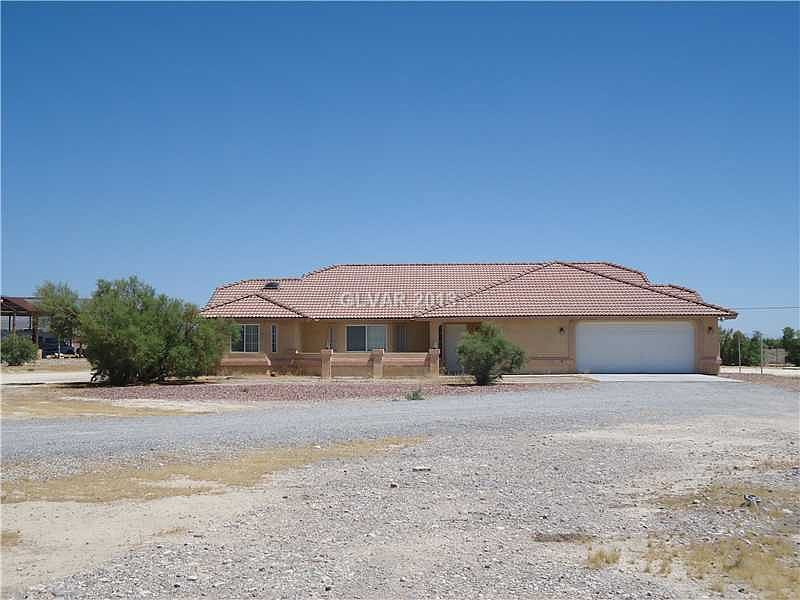 2nd image of 971 W Bunarch Rd