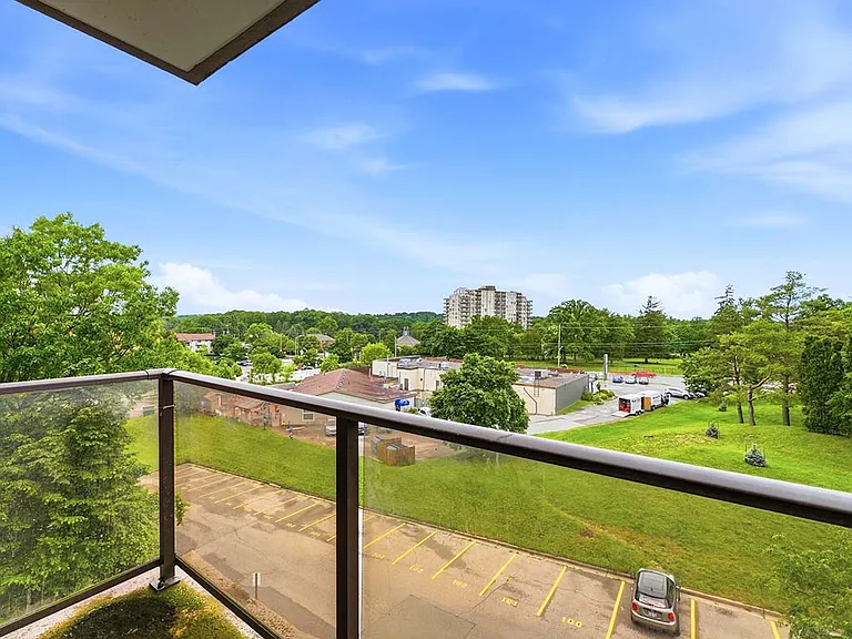 185 Berkshire Dr — Photo 24