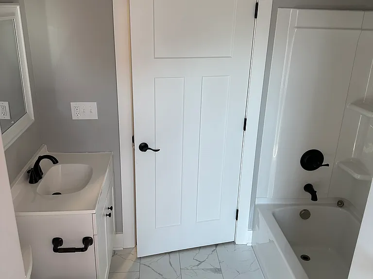 4425 Apex Dr — Photo 7