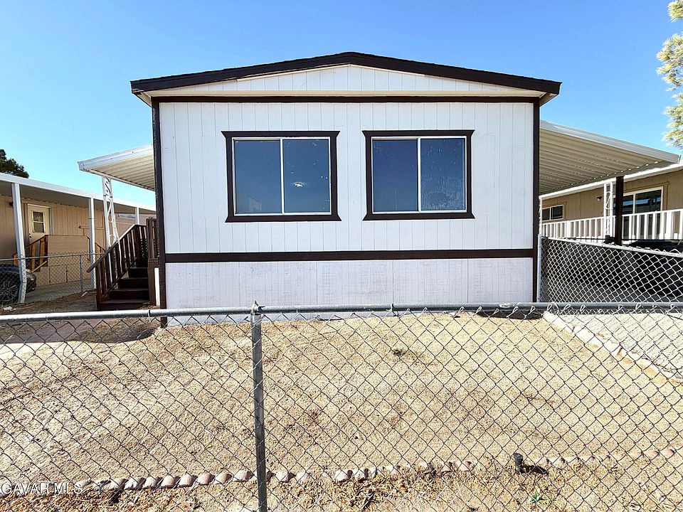 1st image of 3300 15th St W Space 217