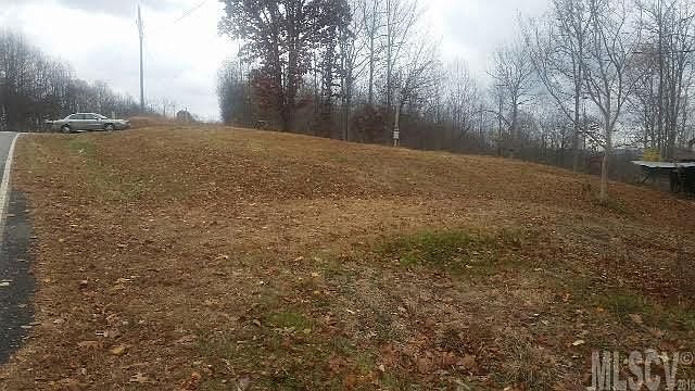 2nd image of 202 Pleasant Hill Church Rd
