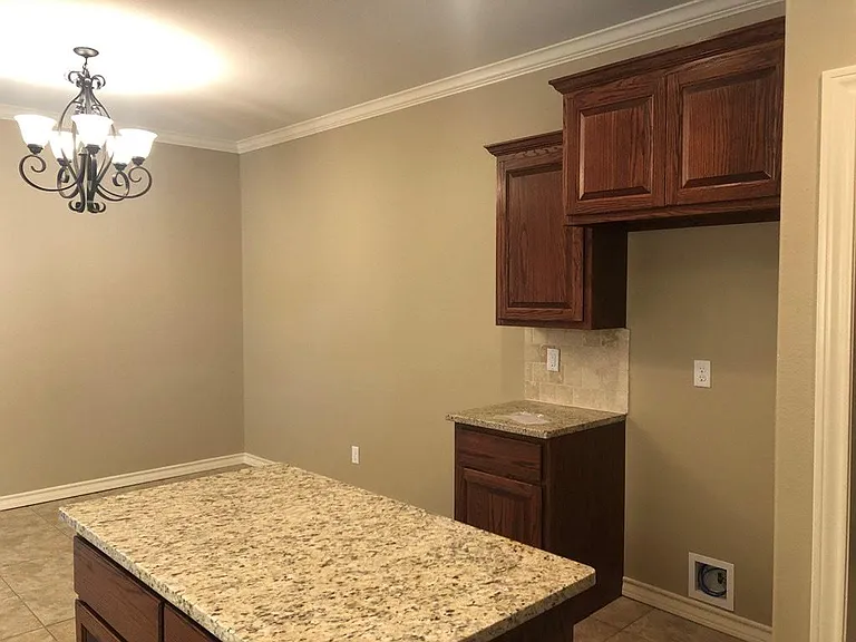 4145 Kensington Crk — Photo 1