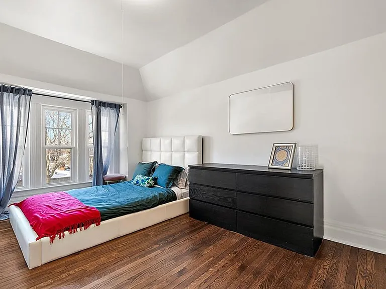 5008 Iroquois St — Photo 13