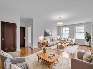 25 Green St #2, Brookline, MA 02446