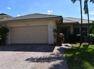 200 NW 18th Ave, Pompano Beach, FL 33069