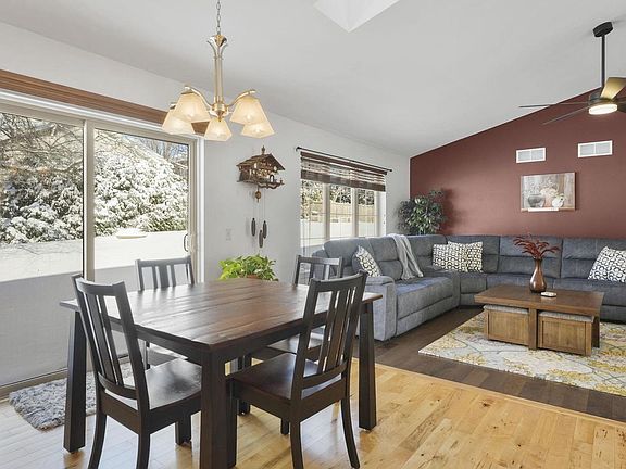 5th image of 2575 Targhee Street