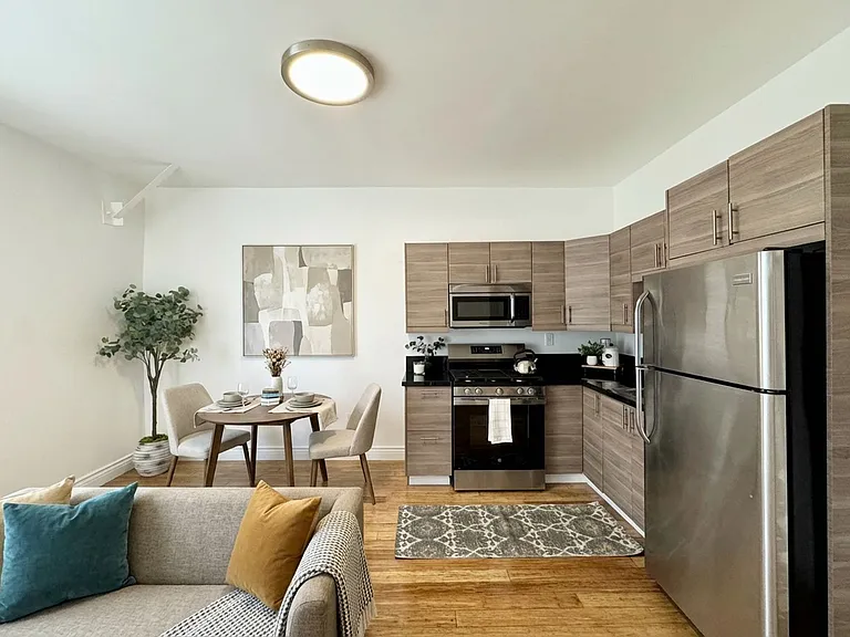 1101 Westerly Terrace — Photo 13