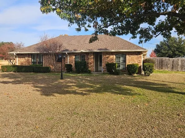 500 Mustang Ct, Lavon, TX 75166